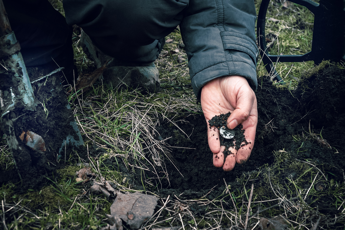 Клад на даче 1