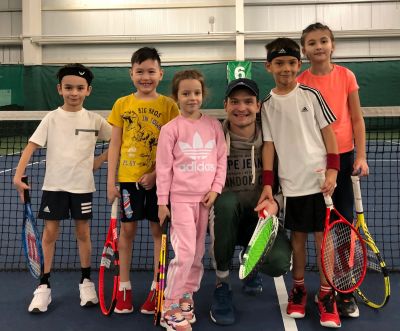 Тренировки по теннису для детей от 5 лет и старше
