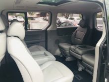 Hyundai
   Grand Starex 4х4 2016 г.в.Светлый
   кожаный салон,8 пассажирских
   мест,раздельный климат-контроль,люки в
   крыше и вместительное багажное
   отделение.