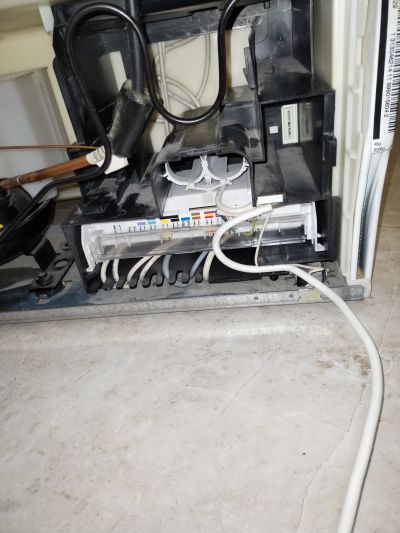 Ремонт морозильного шкафа Либхер с инверторным компрессором.