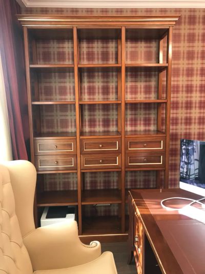 Итальянский стелаж