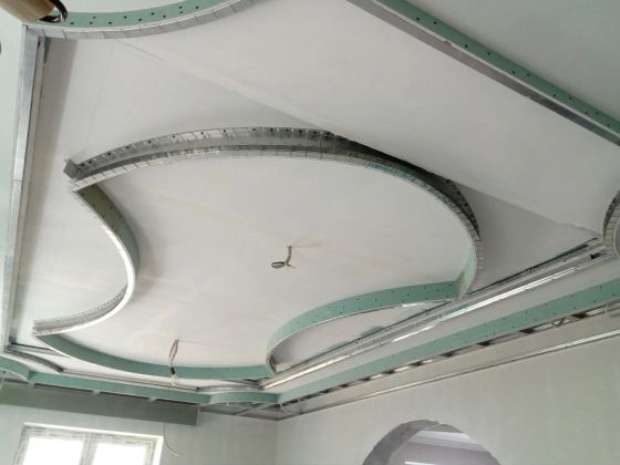 Потолок из гкл