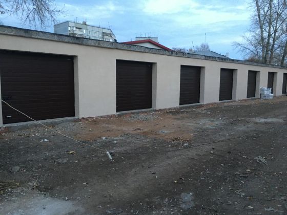 Секционные ворота в ГСК !!!