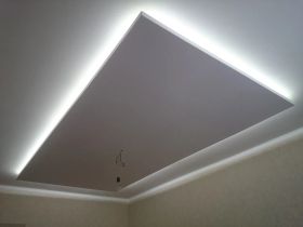 Двухуровневый потолок из ГКЛ с подсветкой