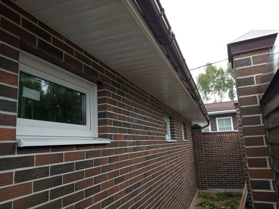изготовили и установили окна в гараже загородного дома
