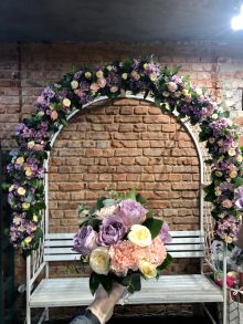 Свадебная арка и букет невесты 