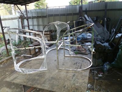 Каркасы кресел. Гибка форм, сварка аргоном, полировка.