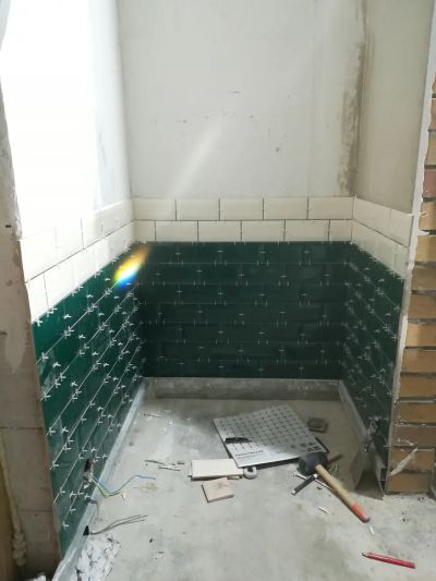 Также по совету лучшего дизайнера в стиле Лофт, делаем в LOFT HALL 4