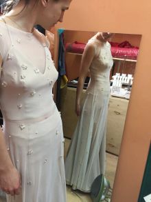 Свадебное платье из корсетного атласа на заказ с авторской компьютерной ввшивкой на сетке вышивкой 