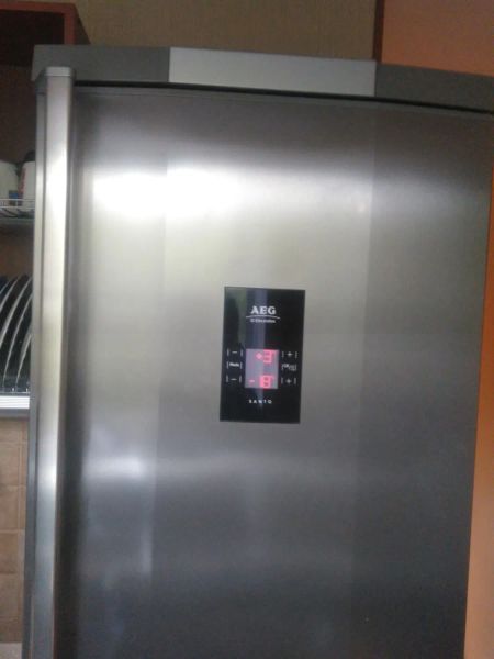 Ремонт холодильника AEG