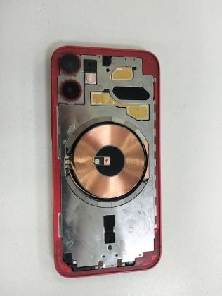 Замена задний крышки iphone 12 mini 
Время работы 2-3 часа 
Качество стекла - оригинал 
Гарантия - 6 месяцев 