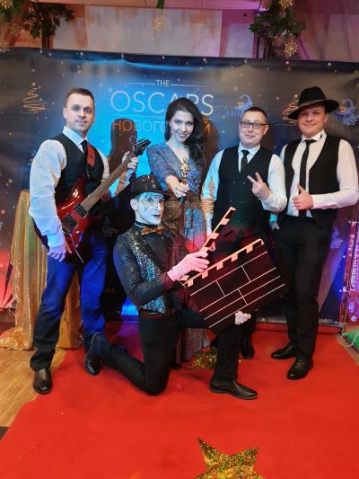 «Оскар», 20.12.18, с расширенном составом команды – с помощником и кавер-группой!