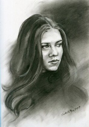 Портрет Александры. Бумага А4, уголь