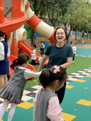 Английские игры на свежем воздухе. Tongoboer International Kindergarten, г. Шенчьжень, Китай. 2018 