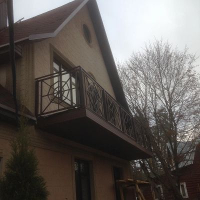 Сварочные работы. Изготовление балкона в частном доме с нуля