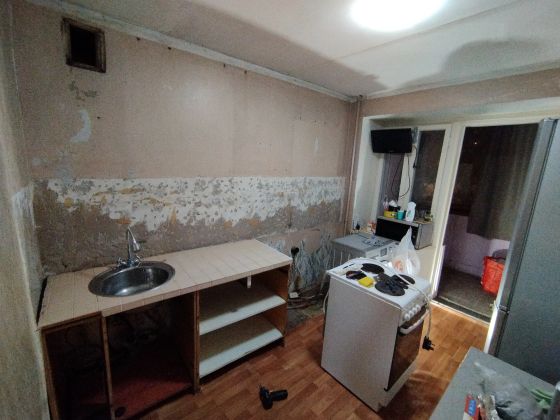 демонтаж старой кухни и установка новой