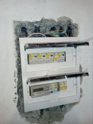 Замена, переборка и заглубление электрощита в квартире в бетоне