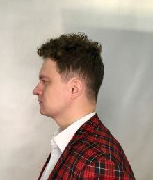 Мужская стрижка и укладка кудрявых волос