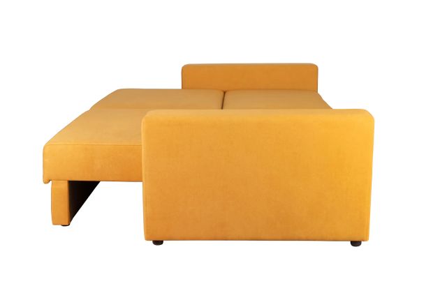 На белом фоне