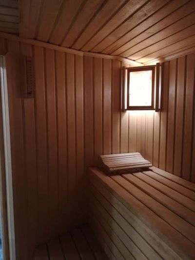 Постройка бани в частном доме на минус первом этаже