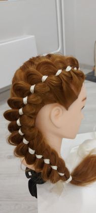 Французские косы с лентой