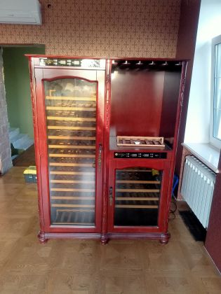 Ремонт винного шкафа Вайн лайн.
Замена компрессора, замена фильтра (осушителя), заправка хладоном.