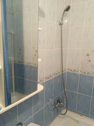 ванная комната в светло голубых тонах