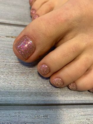 Обработка здоровых пальчиков, покрытие гель-лаком