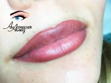 Перманентный макияж губ (татуаж)