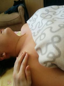 Мягкий массаж для женщин с терапевтическим эффектом