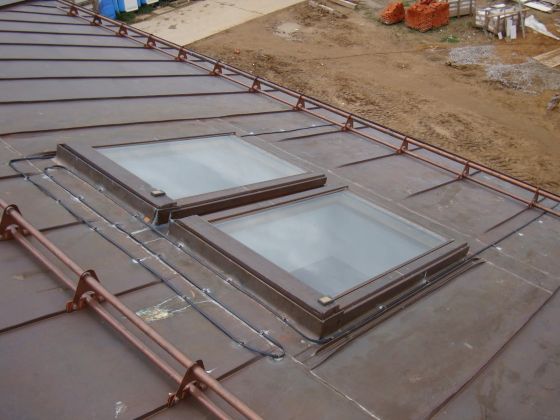 Обогрев мансардных окон