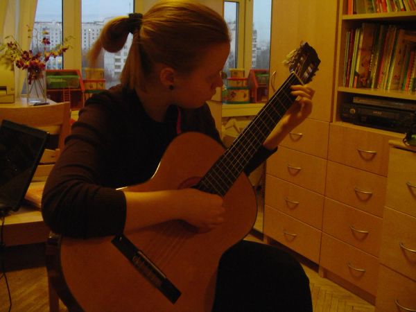 Юля 14 лет  GuitarVirtualSchool