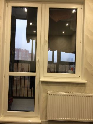 Монтаж балконного блока