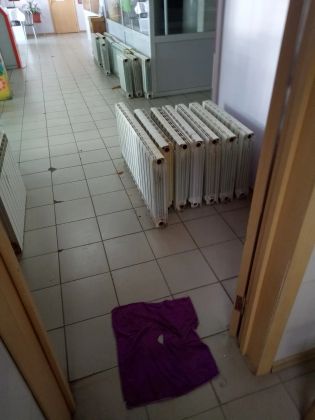 Демонтаж радиаторов отопления в административном здании в Таксимо (командировка)