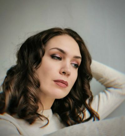 Макияж и локоны