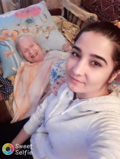 Помогу пожилым людям