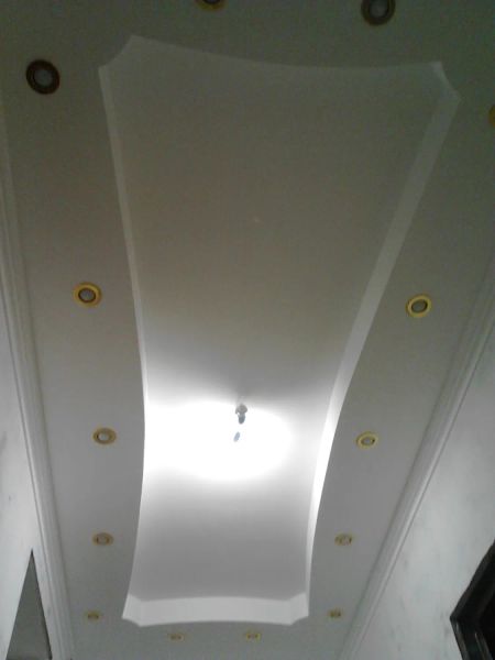 Двухуровневый ГКЛ потолок с 8-ю смещенными радиусами, фото 1