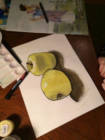 Андрей, 12 лет. Яблоки маркер+ гуашь