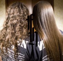 бразильское восстановление от Honma Tokyo на тонких кучерявых волосах