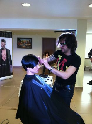 показ на семинаре стрижка и окрашивание