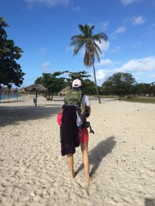 backpacking and hitchhiking in Cuba, just because we all can 