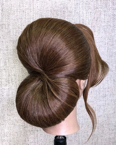 Гладкая вечерняя причёска. Обучение