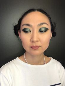 Креативный азиатский макияж 