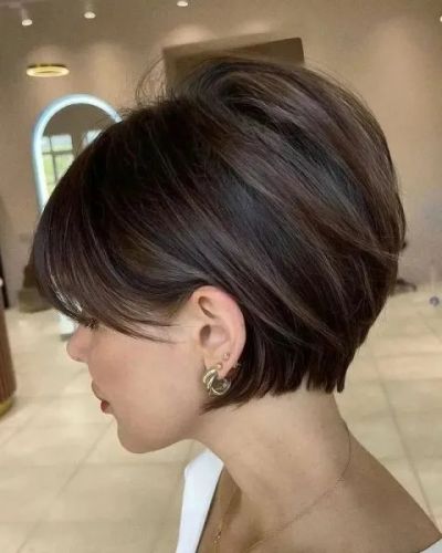 Стрижка и современное окрашивание..