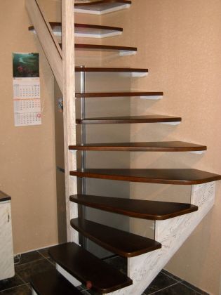 Лестница из массива