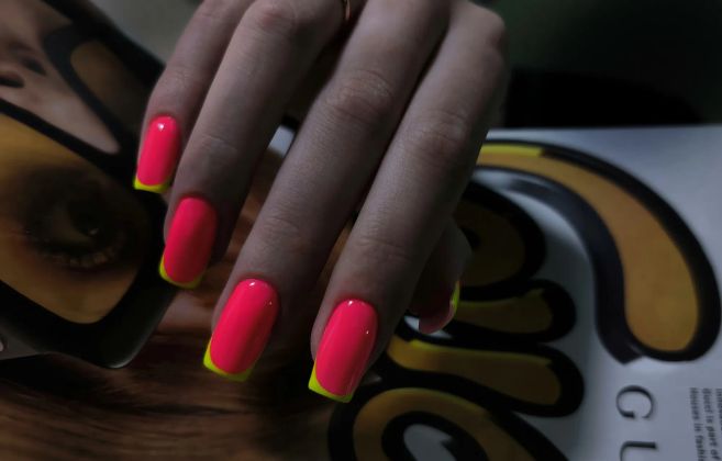 Наши специалисты ногтевого сервиса воплотят в жизнь любую Вашу идею