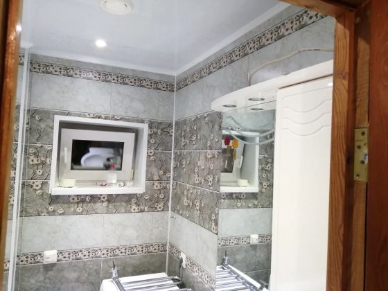 Ванная комната утепления каркаса дома, обработки после грибка, обшивки, замены панелей, и частично электрических сетей 