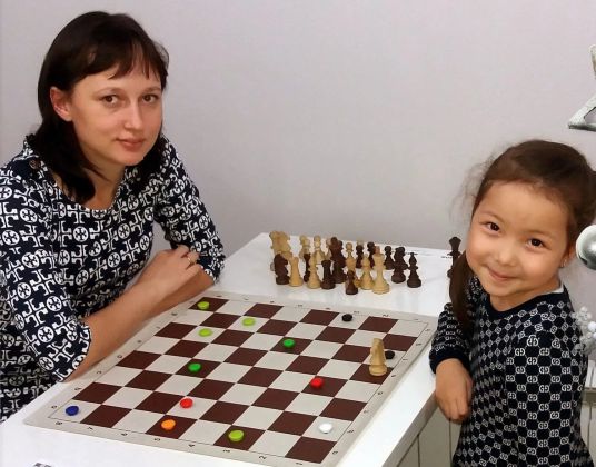 Индивидуальный урок по шахматам с девочкой дошкольного возраста