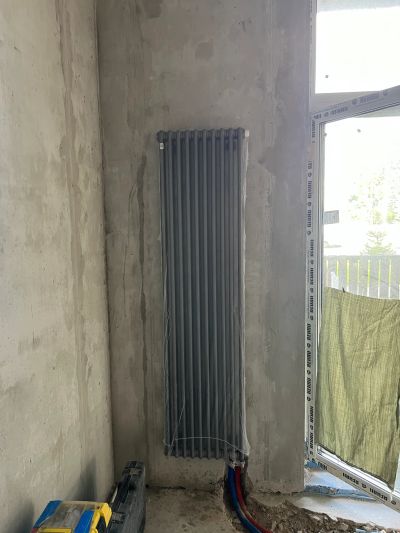 Установка радиатора отопления