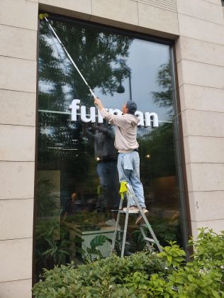 Мойка витрины